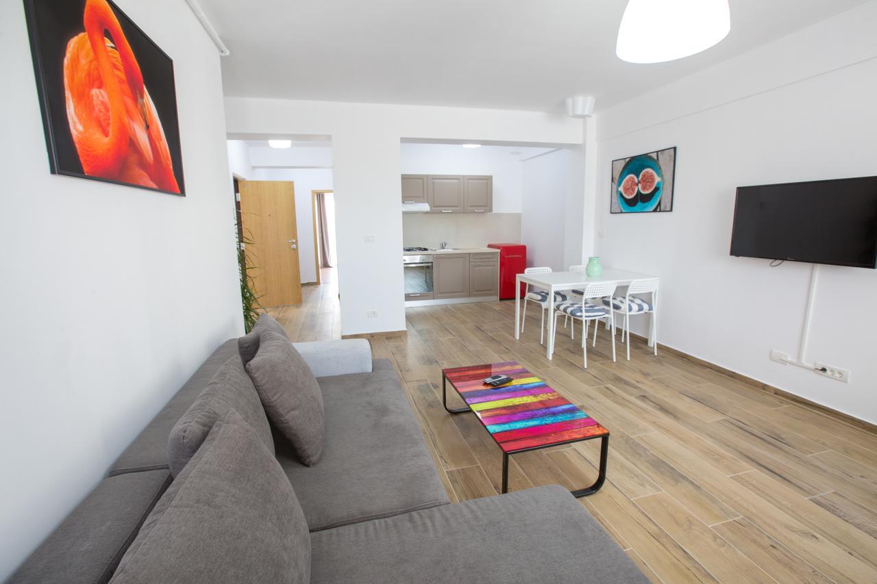 1Hotels Timisoara Bagian luar foto