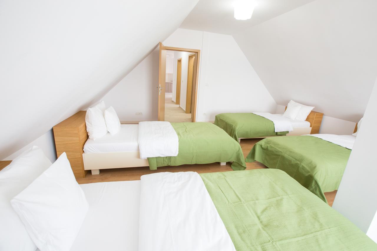 1Hotels Timisoara Bagian luar foto