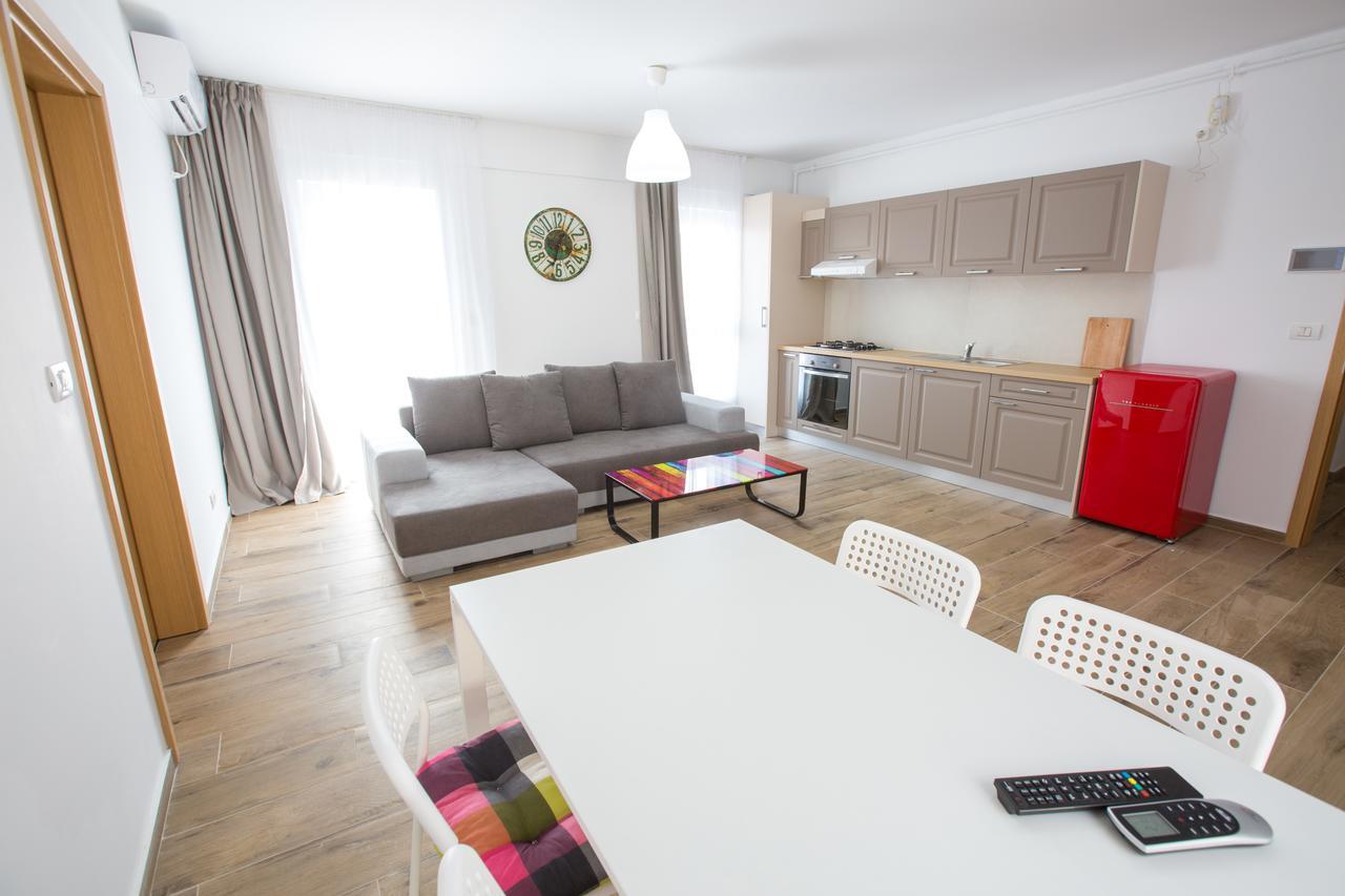 1Hotels Timisoara Bagian luar foto