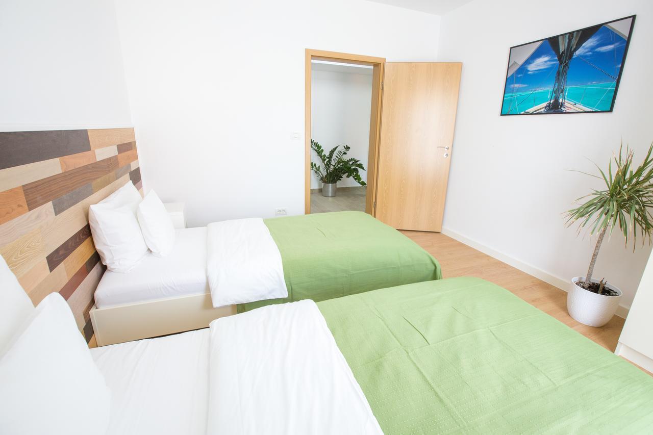 1Hotels Timisoara Bagian luar foto