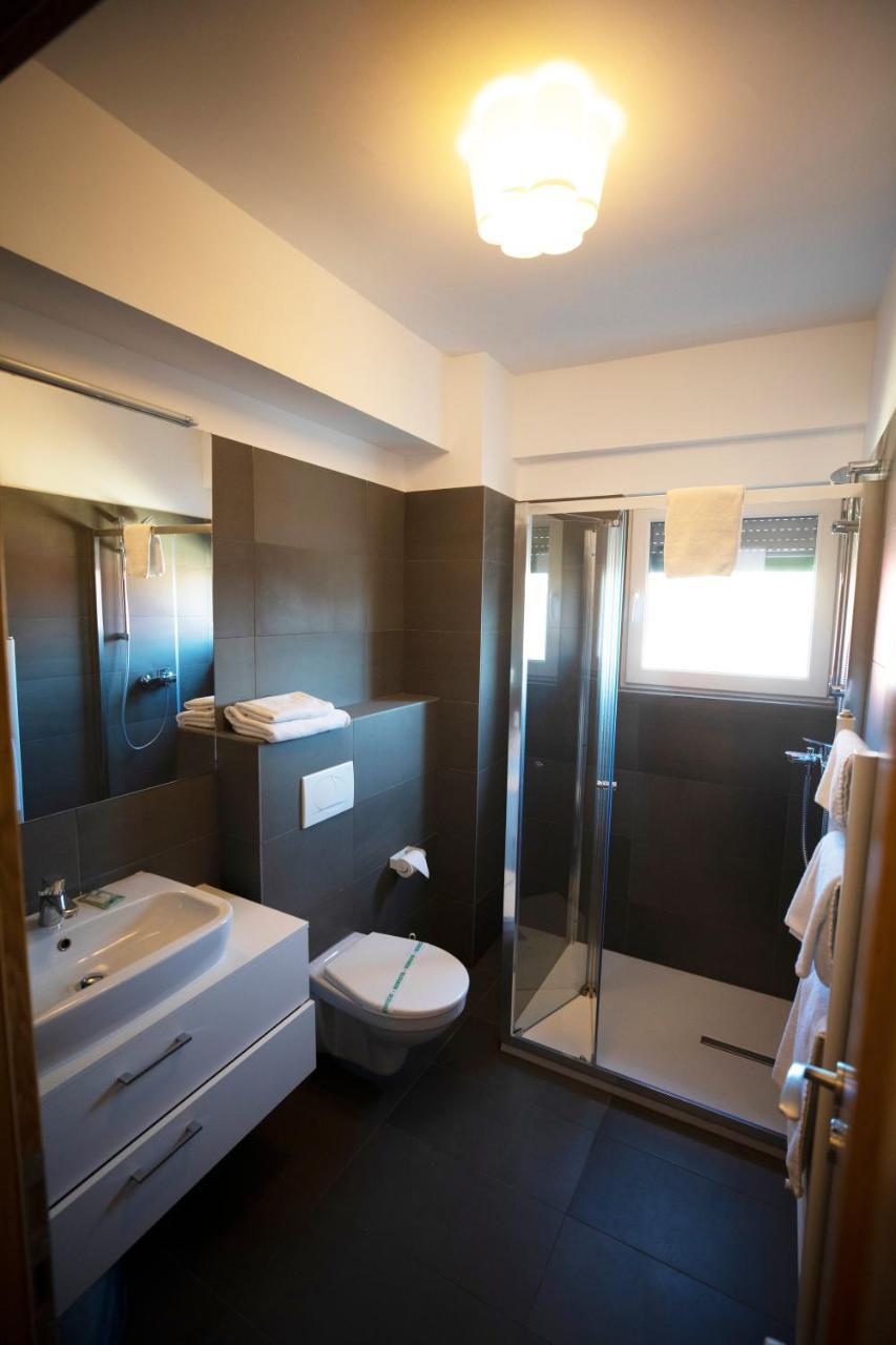 1Hotels Timisoara Bagian luar foto
