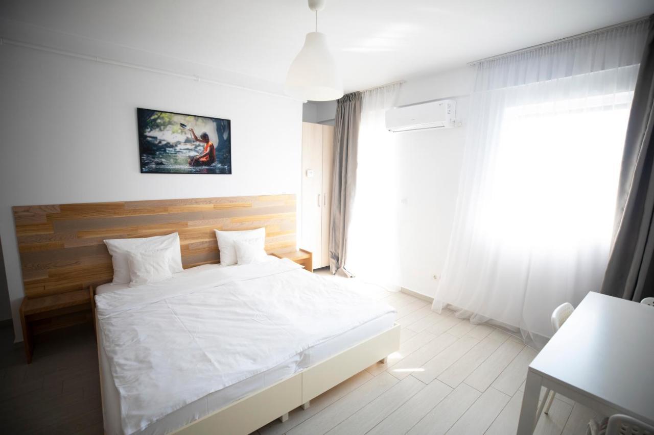 1Hotels Timisoara Bagian luar foto