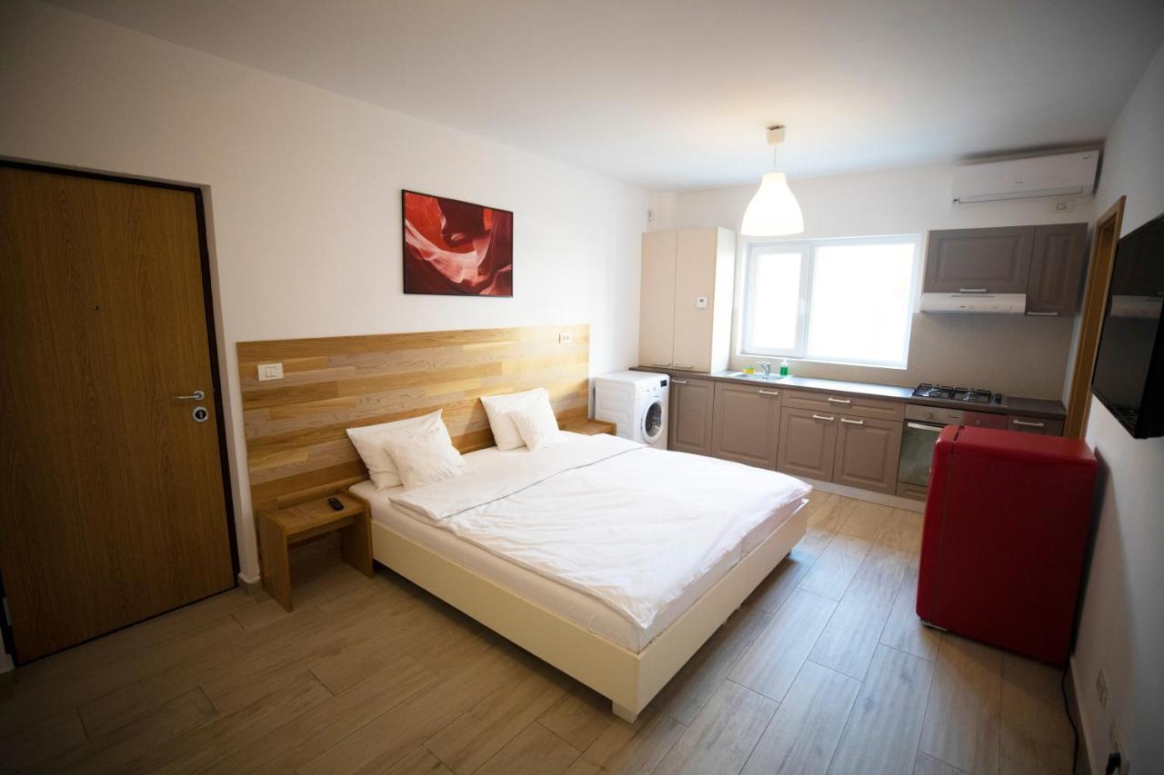 1Hotels Timisoara Bagian luar foto